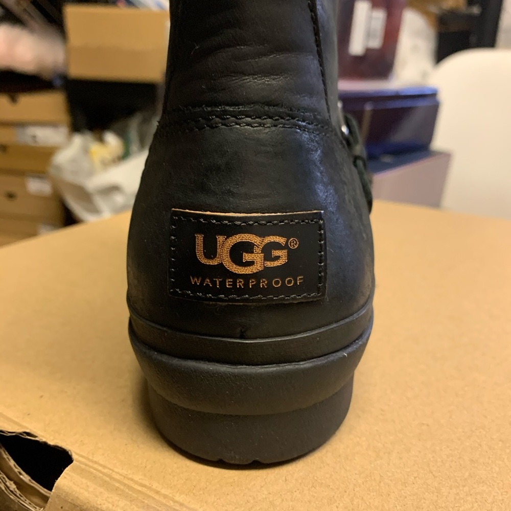 Boots UGG new - Picture 4 of 5